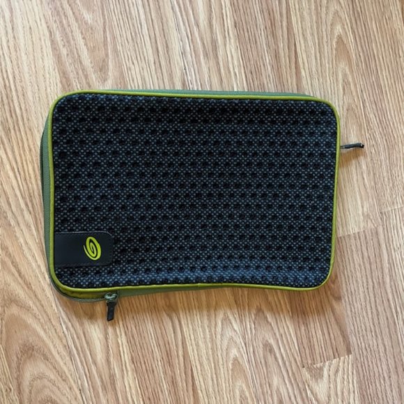 Timbuk2 Crater Sleeve Laptop Case Ipad Tablet Case 11inch - Picture 1 of 3